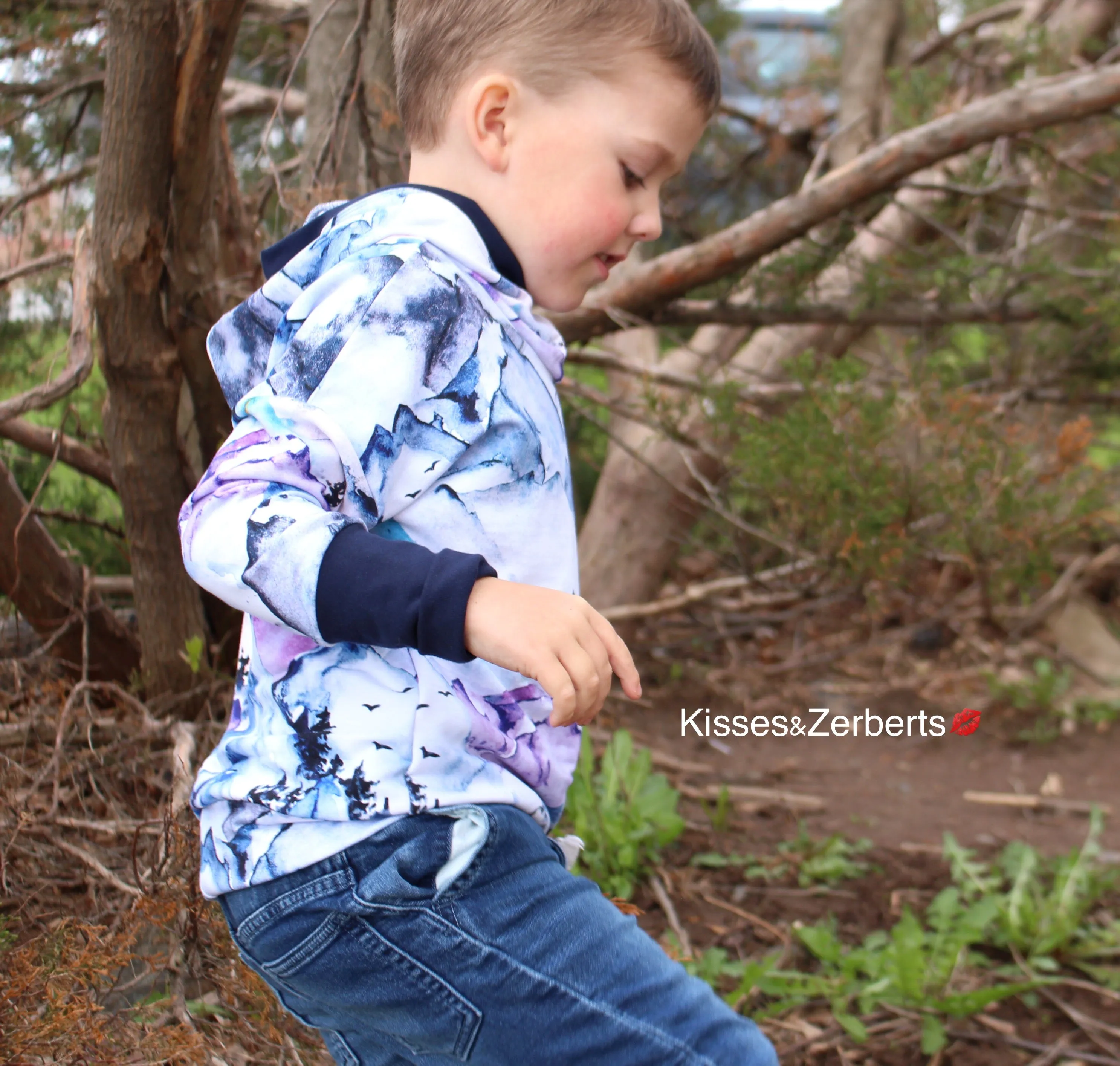 1-3y Slouchy Grow Hoodie - Watercolour Mountains