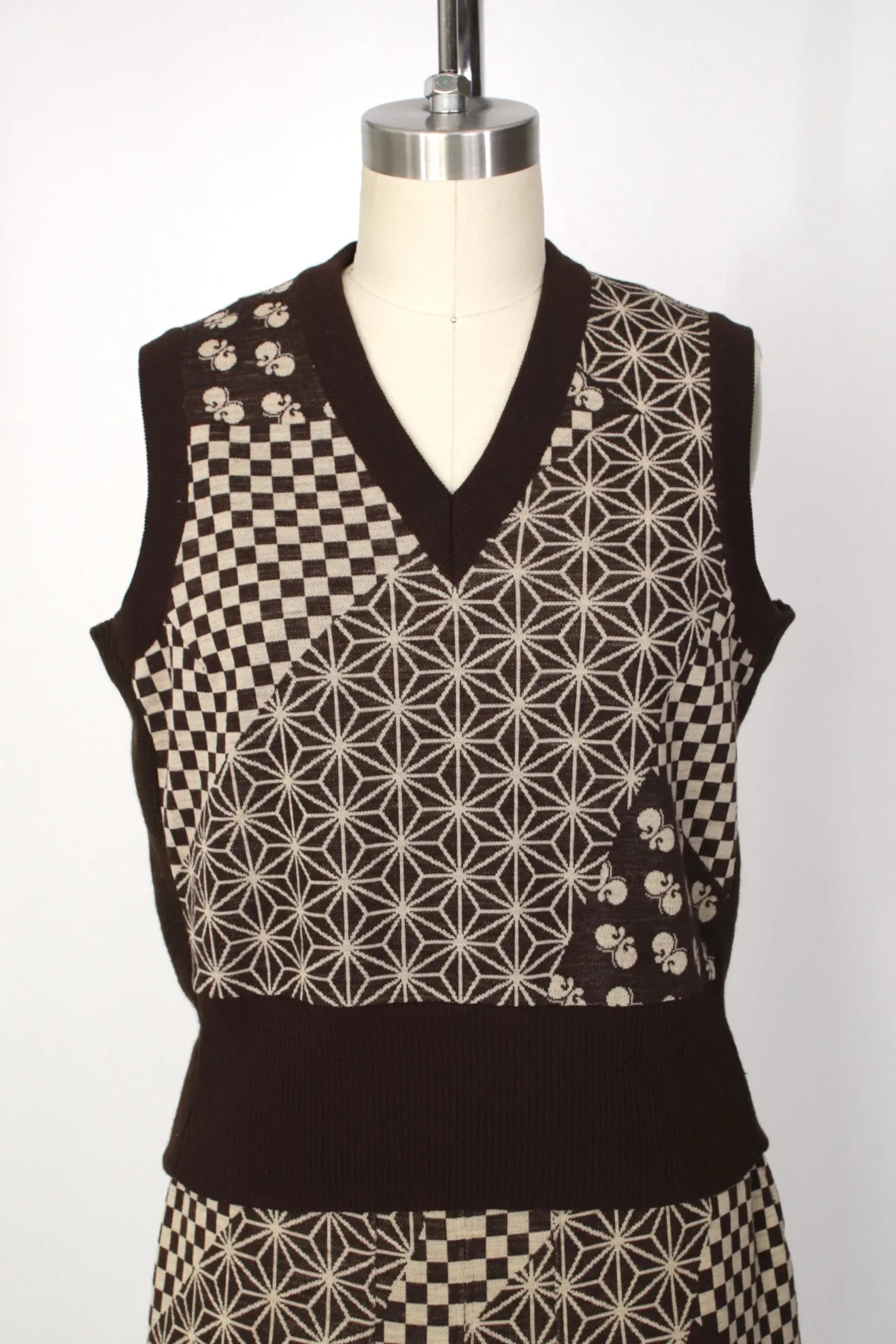 1970s Hanae Mori Knit Intarsia Skirt Set