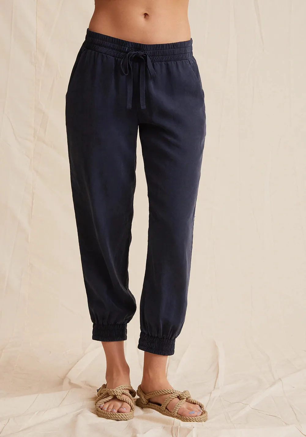 Bella Dahl Easy Jogger