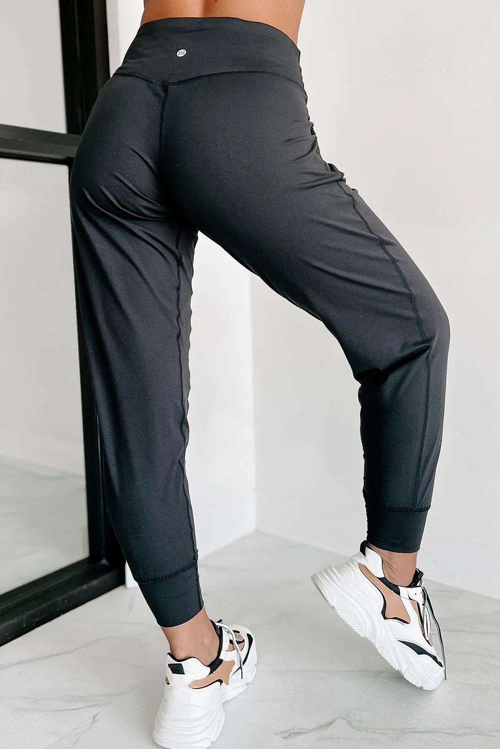 Black Exposed Seam Pocketed High Waist Jogger Pants