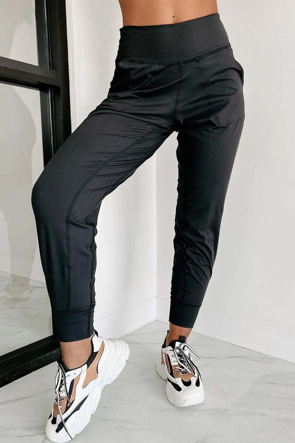 Black Exposed Seam Pocketed High Waist Jogger Pants
