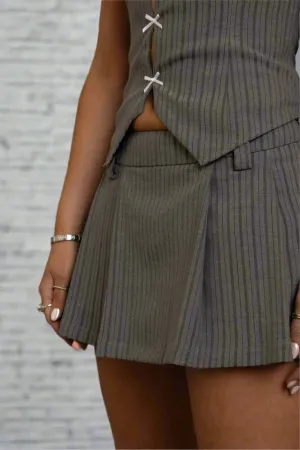 Daisy Street Mini Striped Pleated Skirt