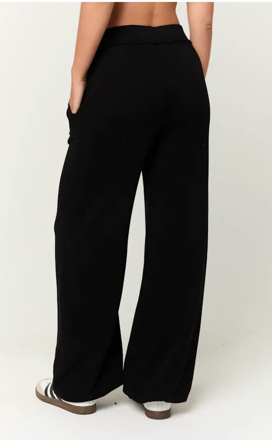 Dorian Jogger by Project Social T | Black
