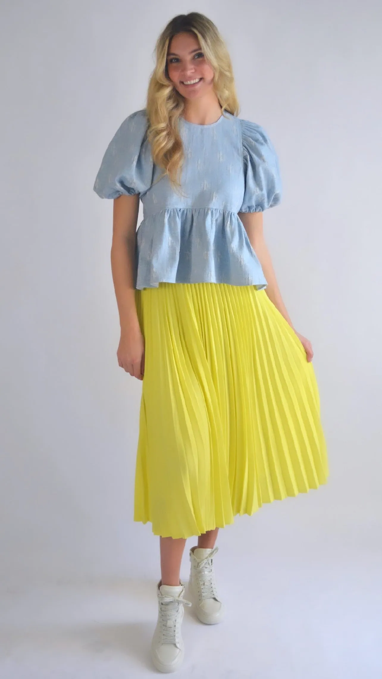 Hunter Bell- Harlow Top Blue Wash