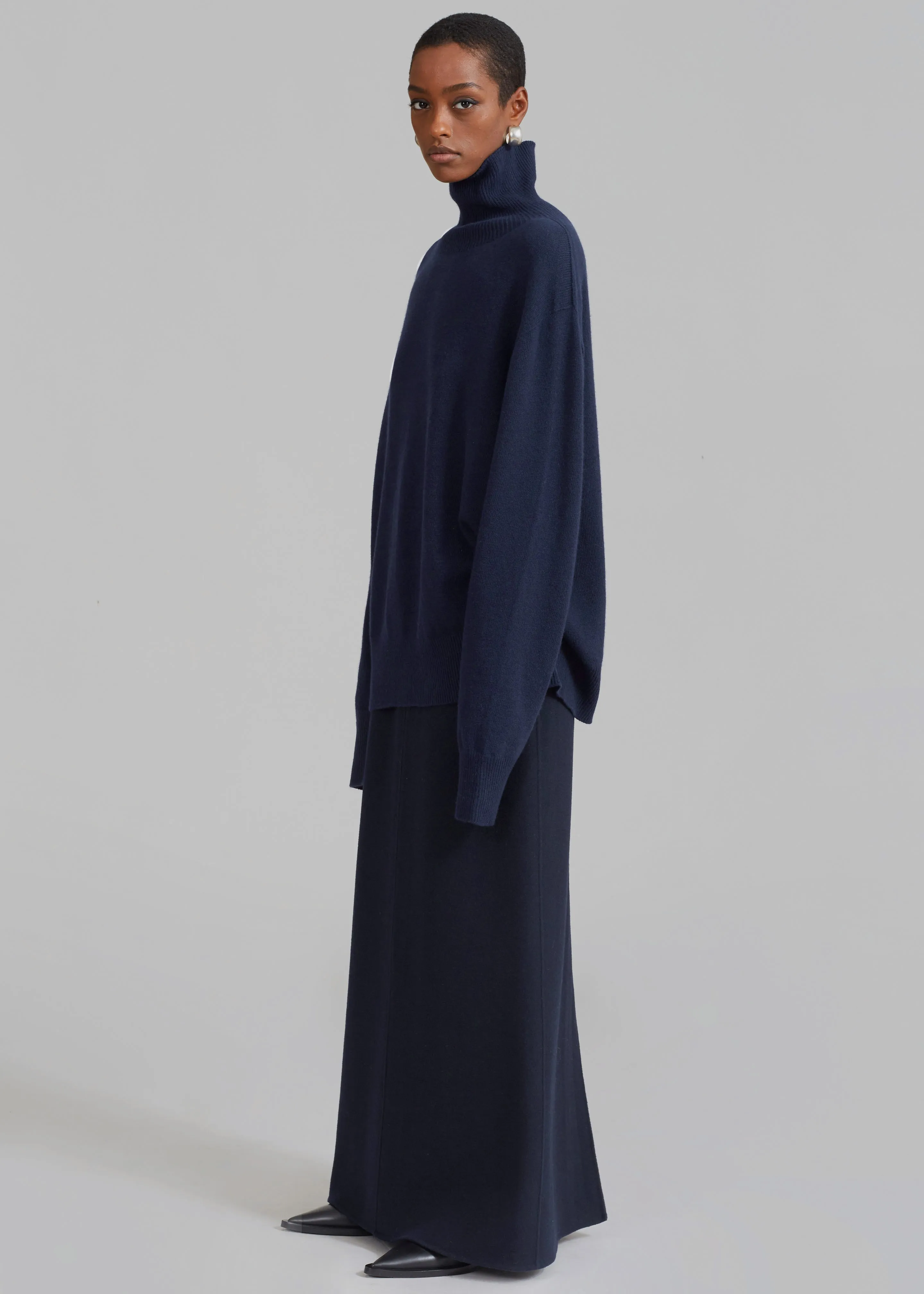 Malvo Long Wool Pencil Skirt - Navy