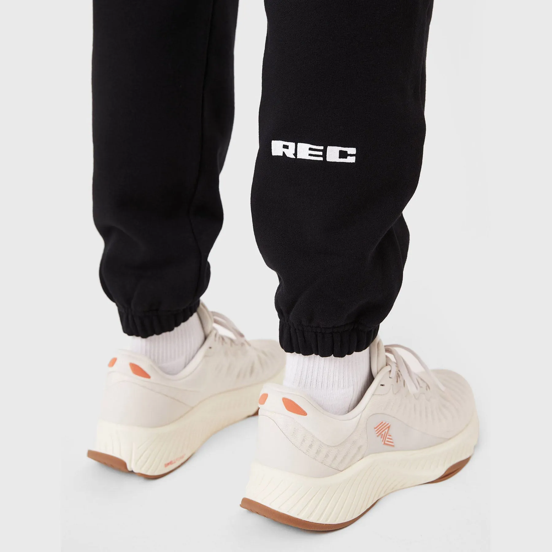 REC GEN - Mass Fleece Pipe Jogger Black