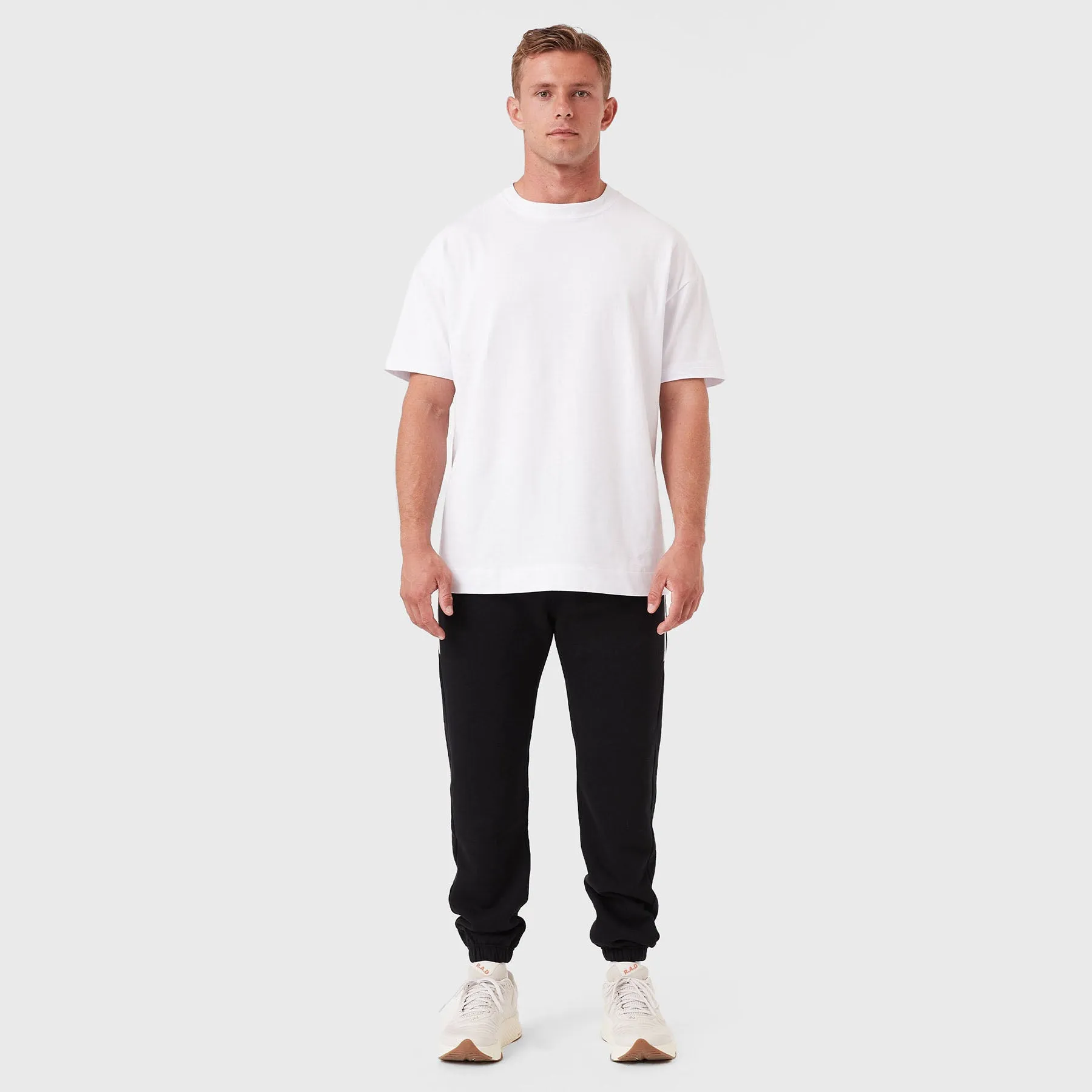 REC GEN - Mass Fleece Pipe Jogger Black
