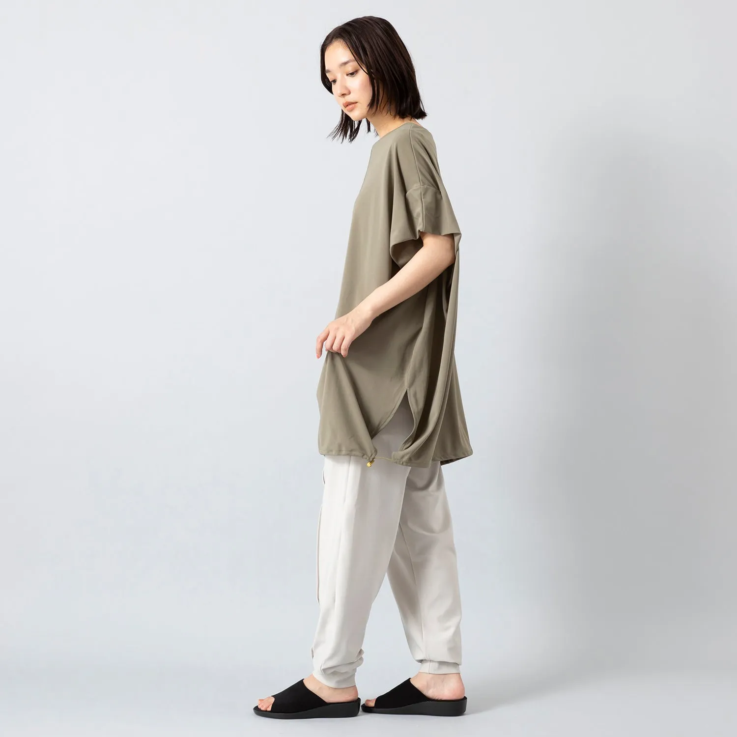 re:I not plus minus | レイノットプラスマイナス　ELASTIC CENTRE SEAM JOGGER PANTS