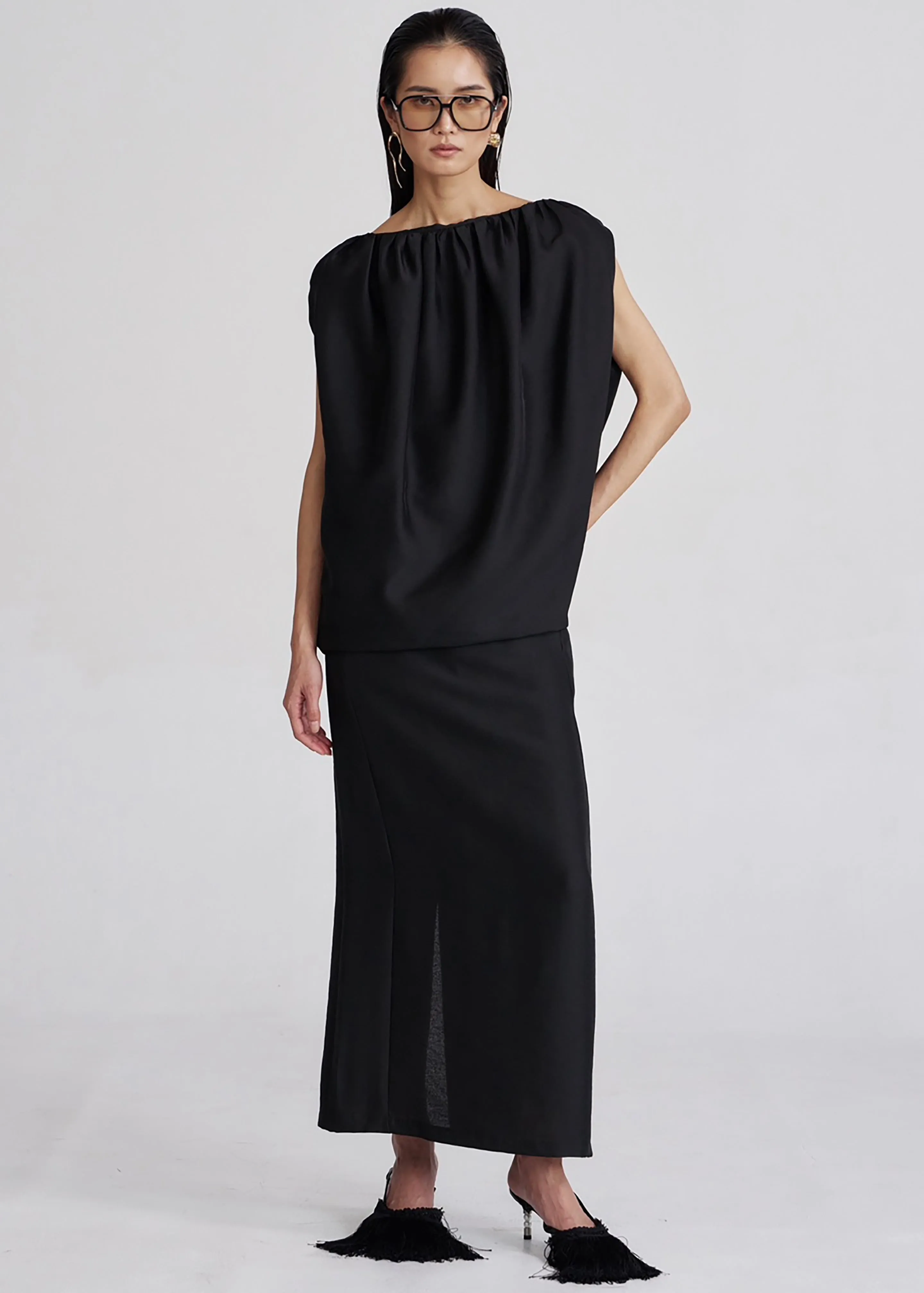 Riona Lustrous Pencil Skirt - Black