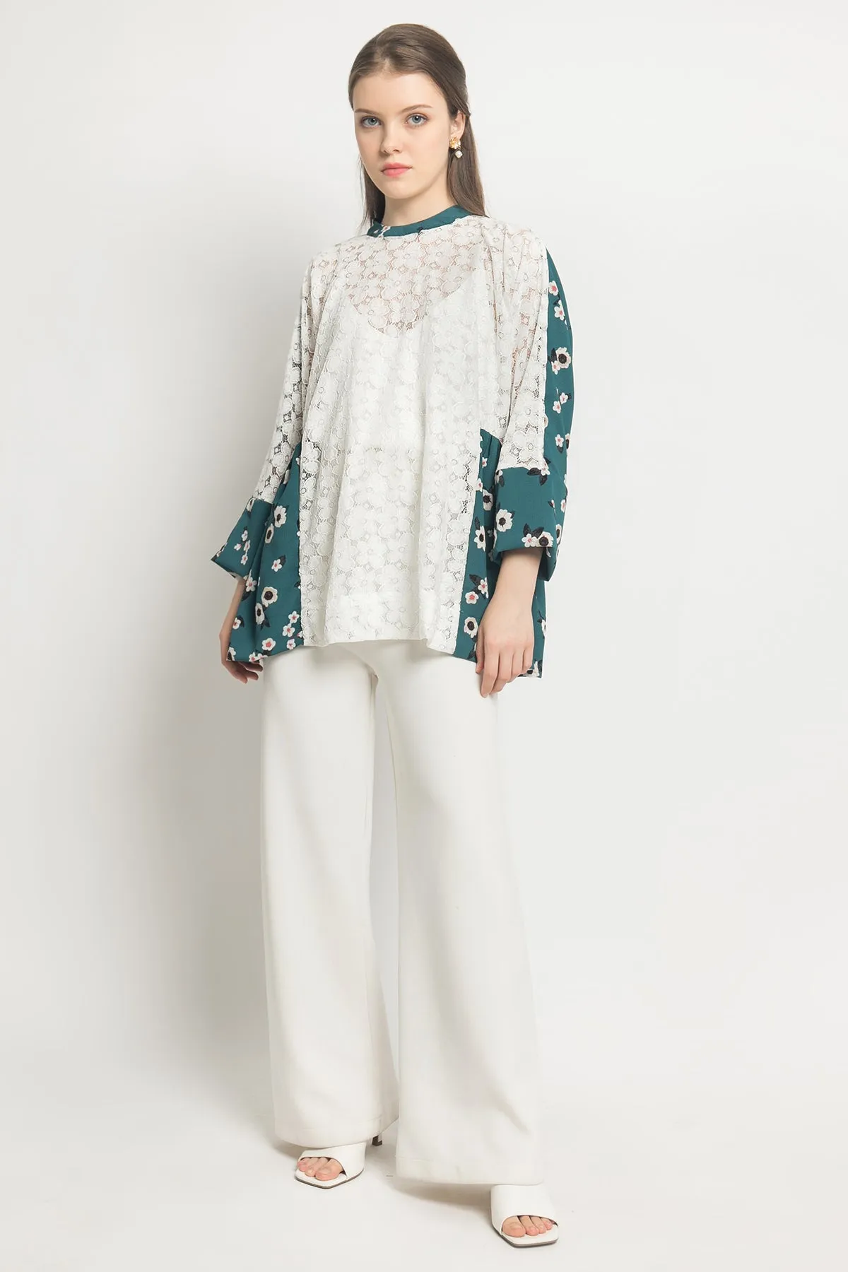 Sloan Top in White and Green