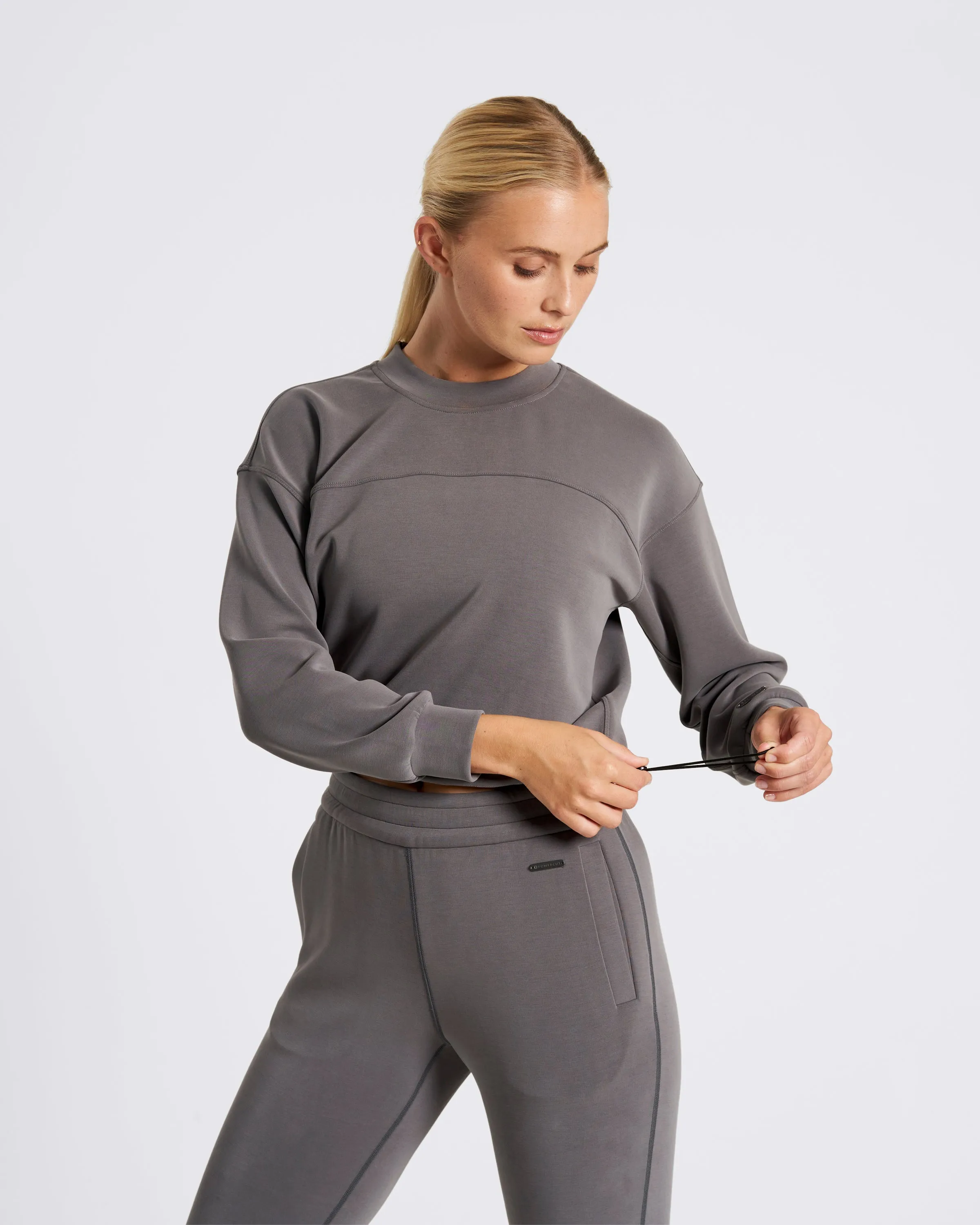 Studio UltraSoft Cropped Crew Steel Grey