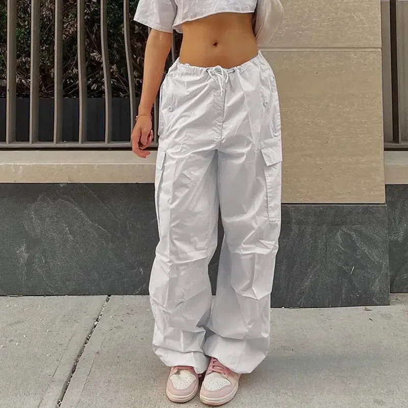 White cargo pants for fresh elegance