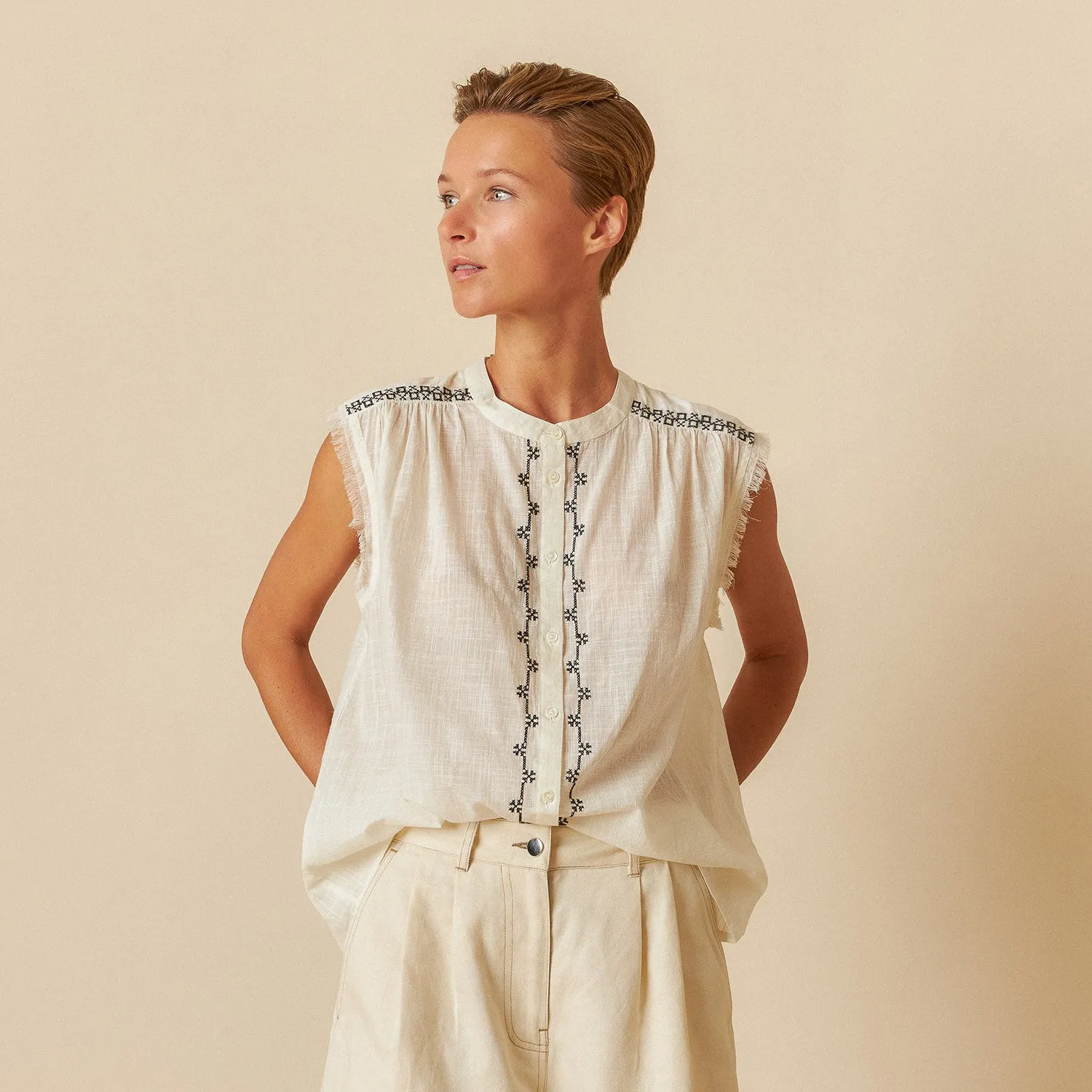 Women's Cotton Lore Sleeveless Shirt - Crudo