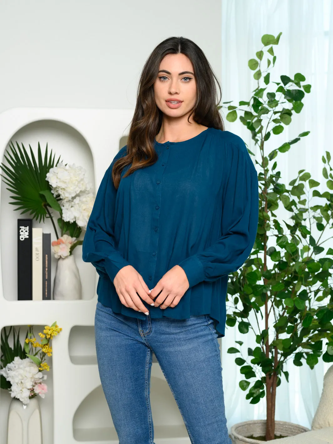 WOMEN'S LONG SLEEVES BUTTON UP TOP